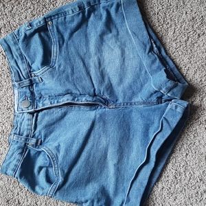 Cotton On High rise stretch denim shorts. Size 6.